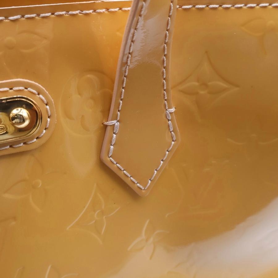 LOUIS VUITTON（ルイ・ヴィトン） モノグラムヴェルニ ウィルシャーPM