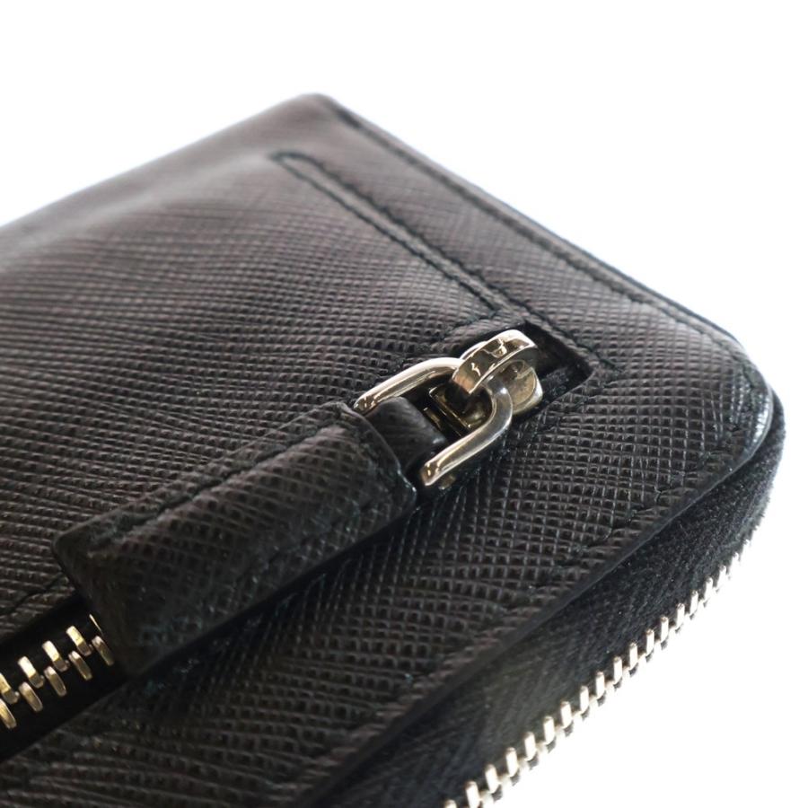 PRADA（プラダ） トライアングルロゴ フラグメントケース カードケース