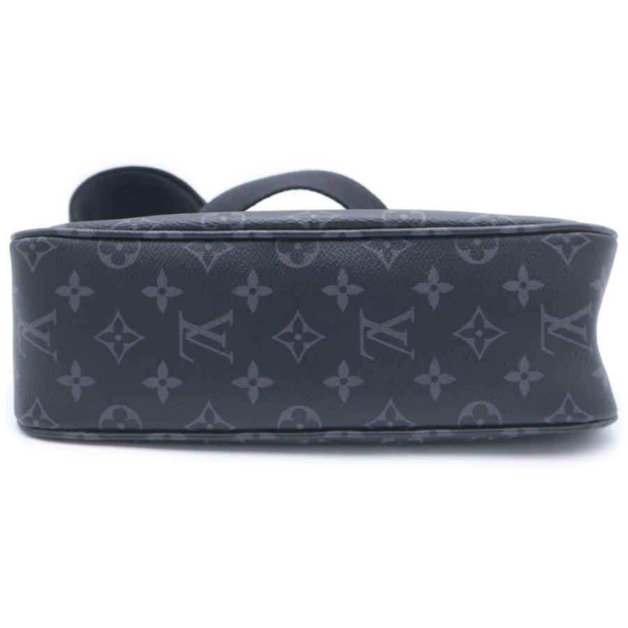 LOUIS VUITTON（ルイ・ヴィトン） モノグラム・エクリプス ポシェット 