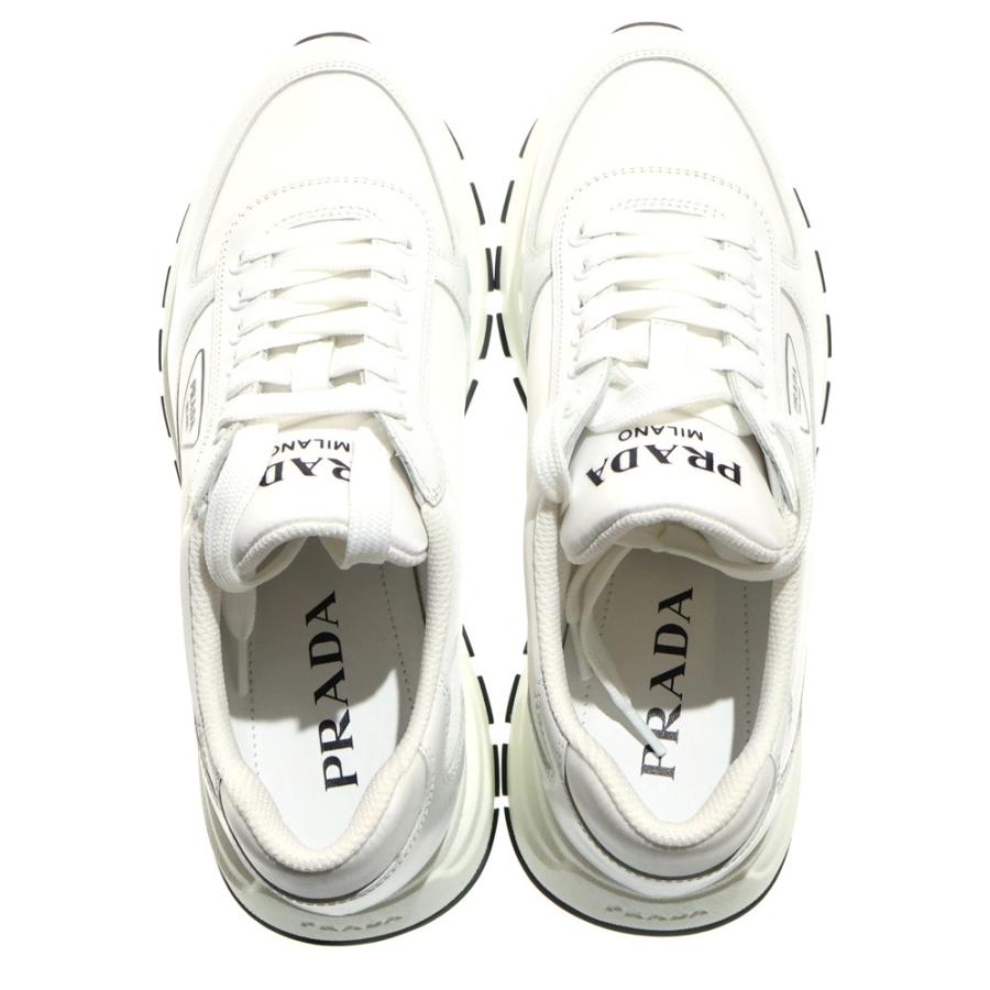 PRADA（プラダ） RE-NYLON リナイロン トライアングルロゴプリント