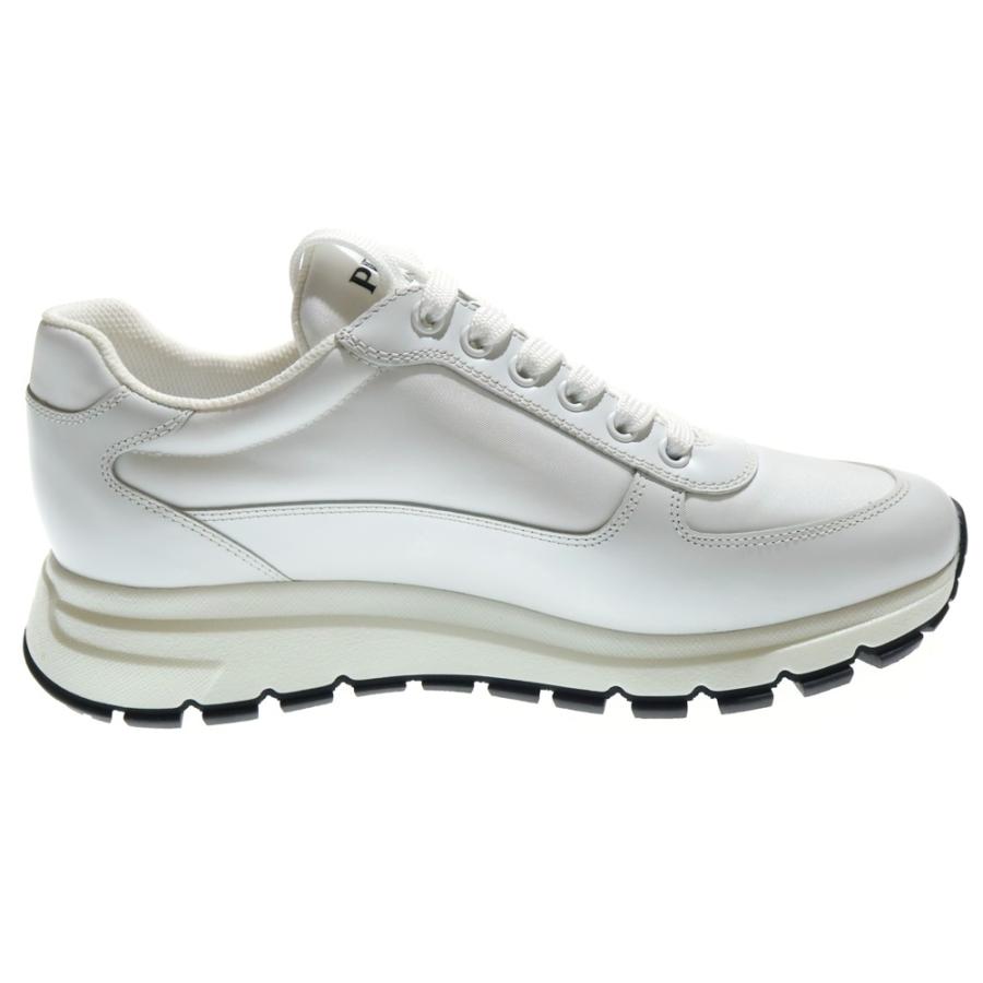 PRADA（プラダ） RE-NYLON リナイロン トライアングルロゴプリント