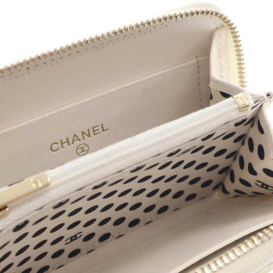 CHANEL（シャネル） マトラッセ COCOパール コインケース ホワイト