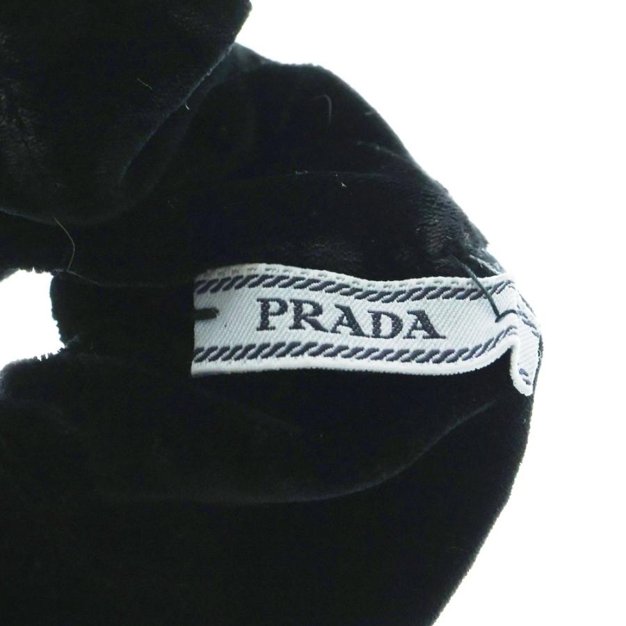 PRADA（プラダ） シュシュ トライアングルロゴ ブラック ベロア ヘア