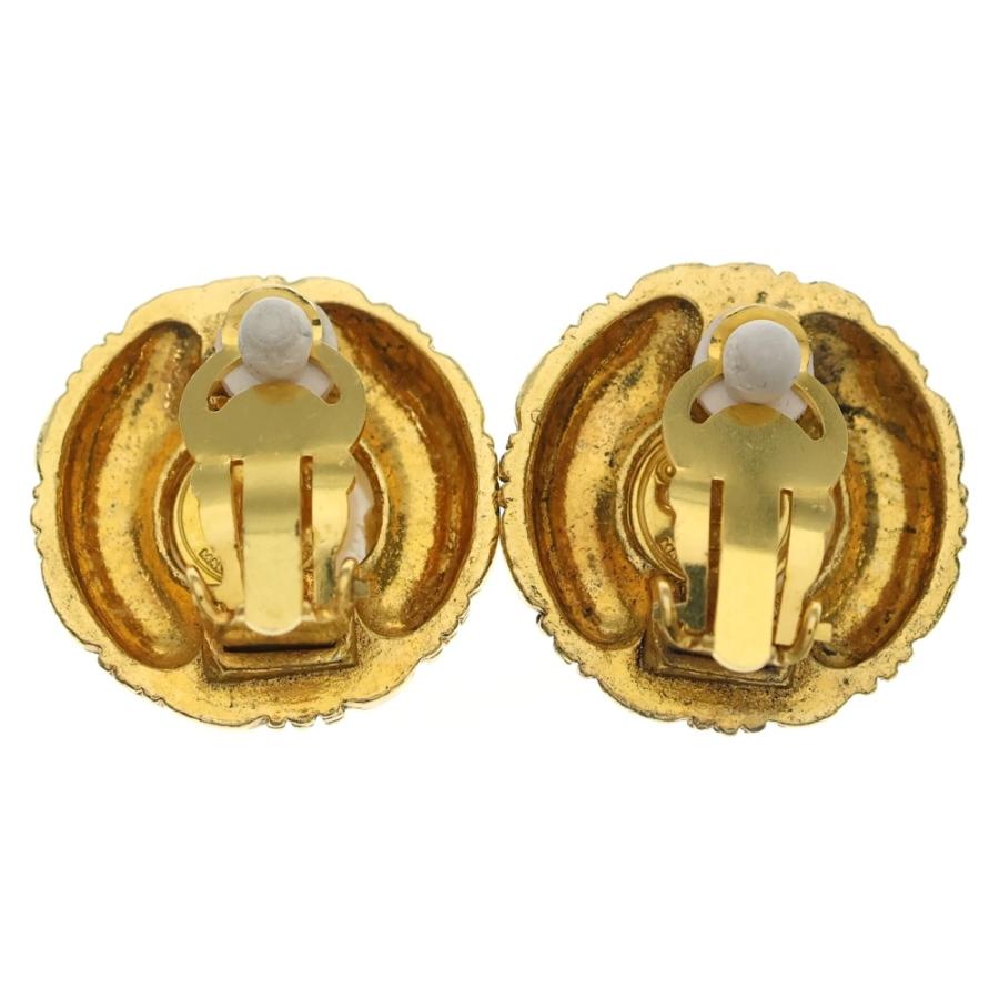 CHANEL（シャネル） フェイクパール ラウンド イヤリング ホワイト