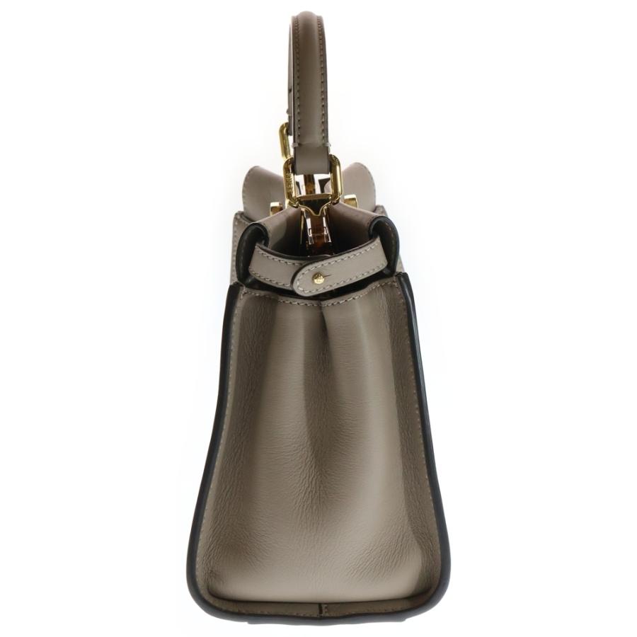 フェンディ　ビーズ刺繍付きベージュハンドバッグ 2025年最新】フェンディ バッグ ビーズの人気アイテム - メルカリ