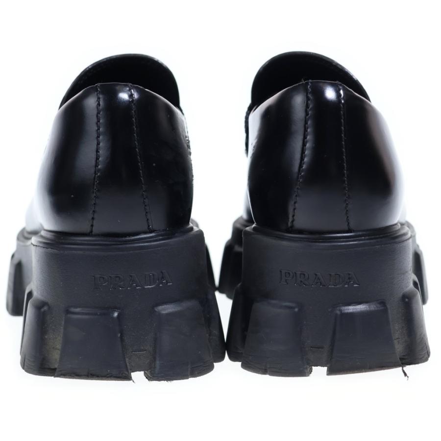 PRADA（プラダ） モノリス トライアングルロゴプレート レザー 厚底