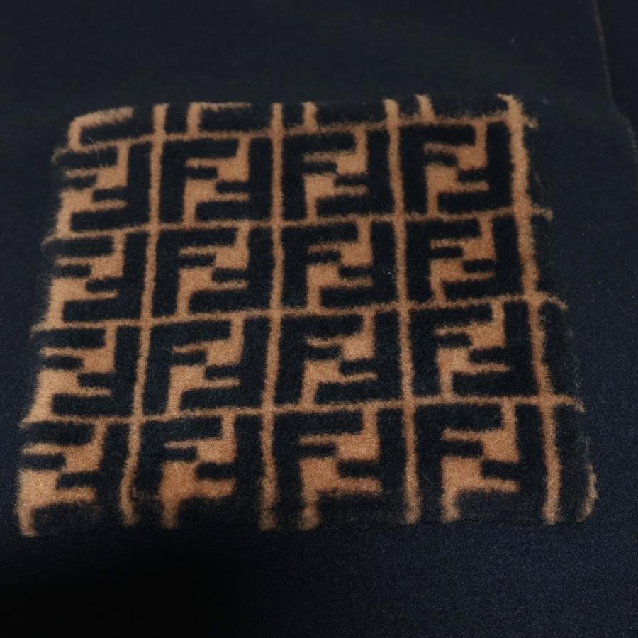 FENDI（フェンディ） FFズッカ柄 ファーポケット付フリンジカシミヤ