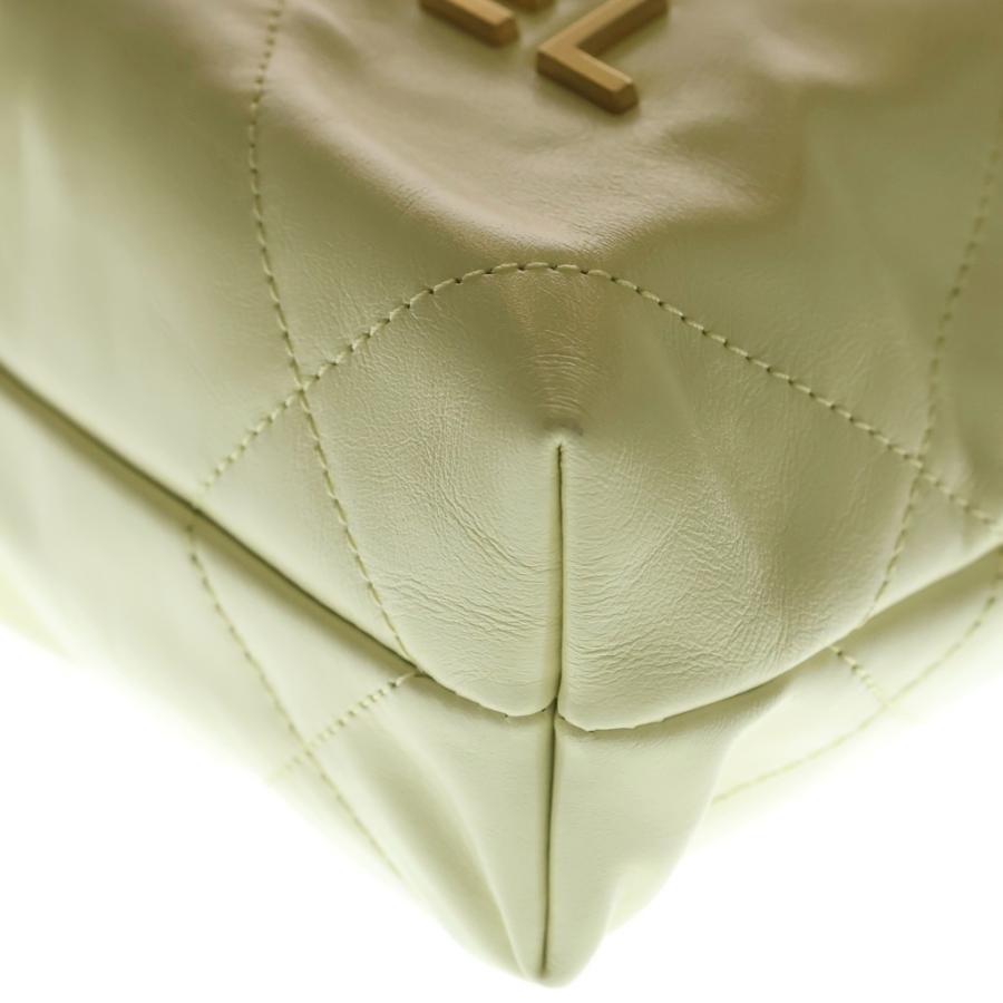 CHANEL（シャネル） シャネル22 ミニバッグ 巾着バッグ ショルダー