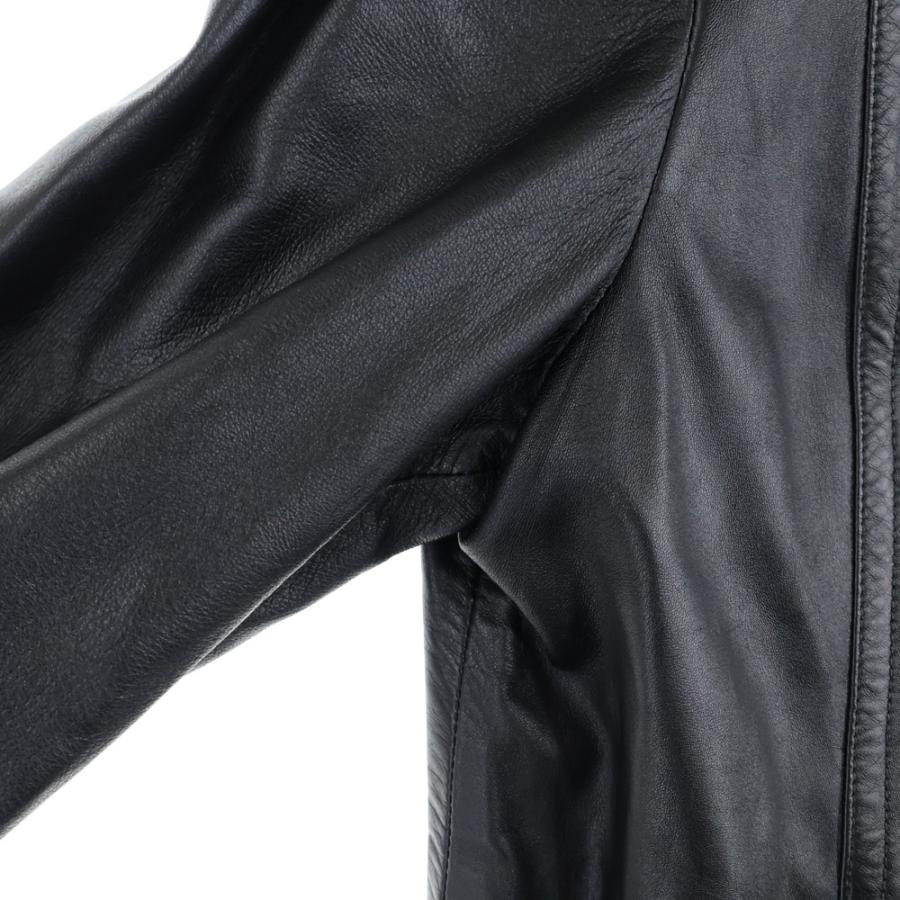 COACH（コーチ） 裏地シグネチャーロゴ総柄 ラムスキン レザー ジップ