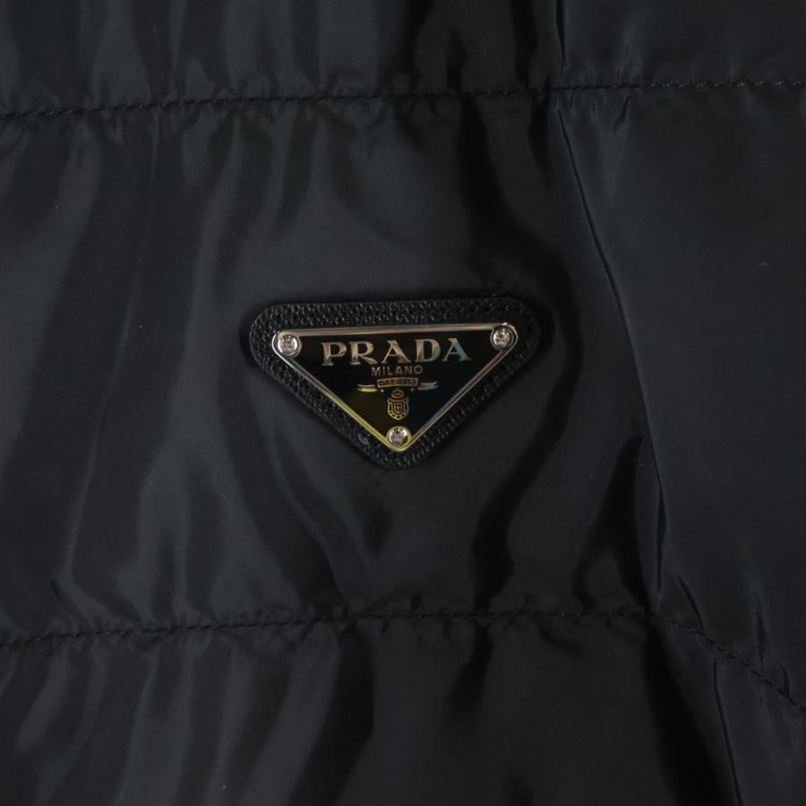 PRADA（プラダ） トライアングルロゴプレート ライダースダウン
