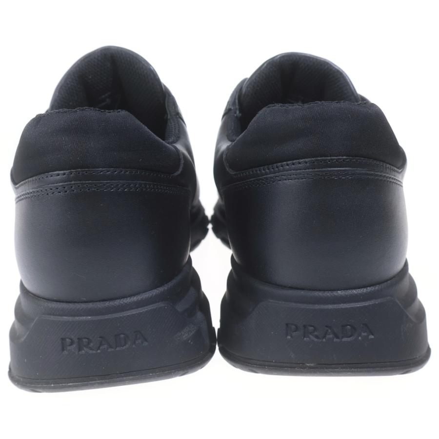 PRADA（プラダ） Re-Nylon リナイロン ロゴプレート ローカット