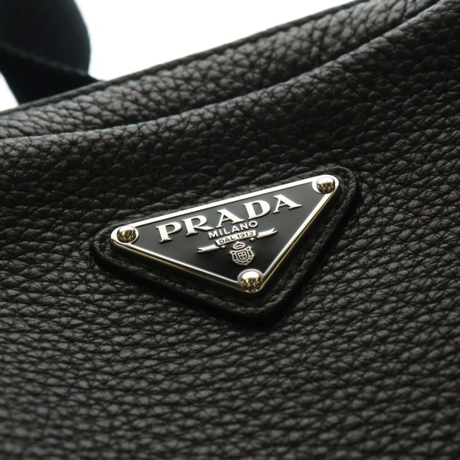 【極美品✨】PRADA プラダ　ボディバッグ　VITELLO DAINO 黒 PRADA（プラダ） トライアングルロゴ ヴィッテロダイノ レザーボディ