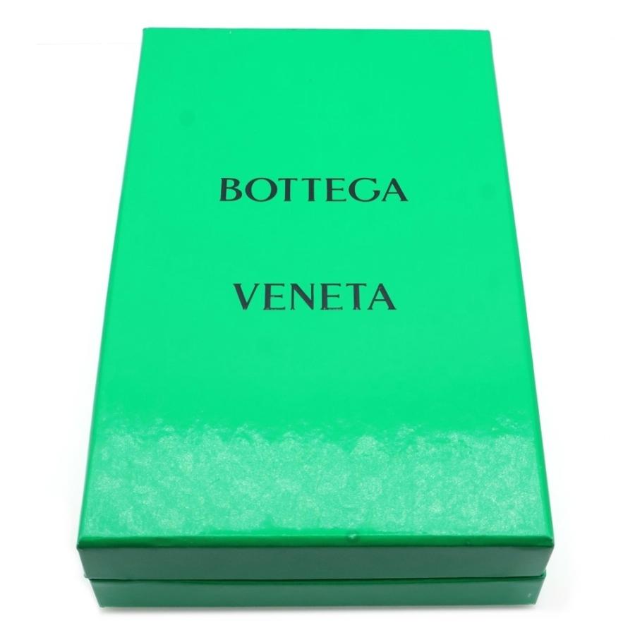 BOTTEGA VENETA（ボッテガ・ヴェネタ） イントレチャート カセット