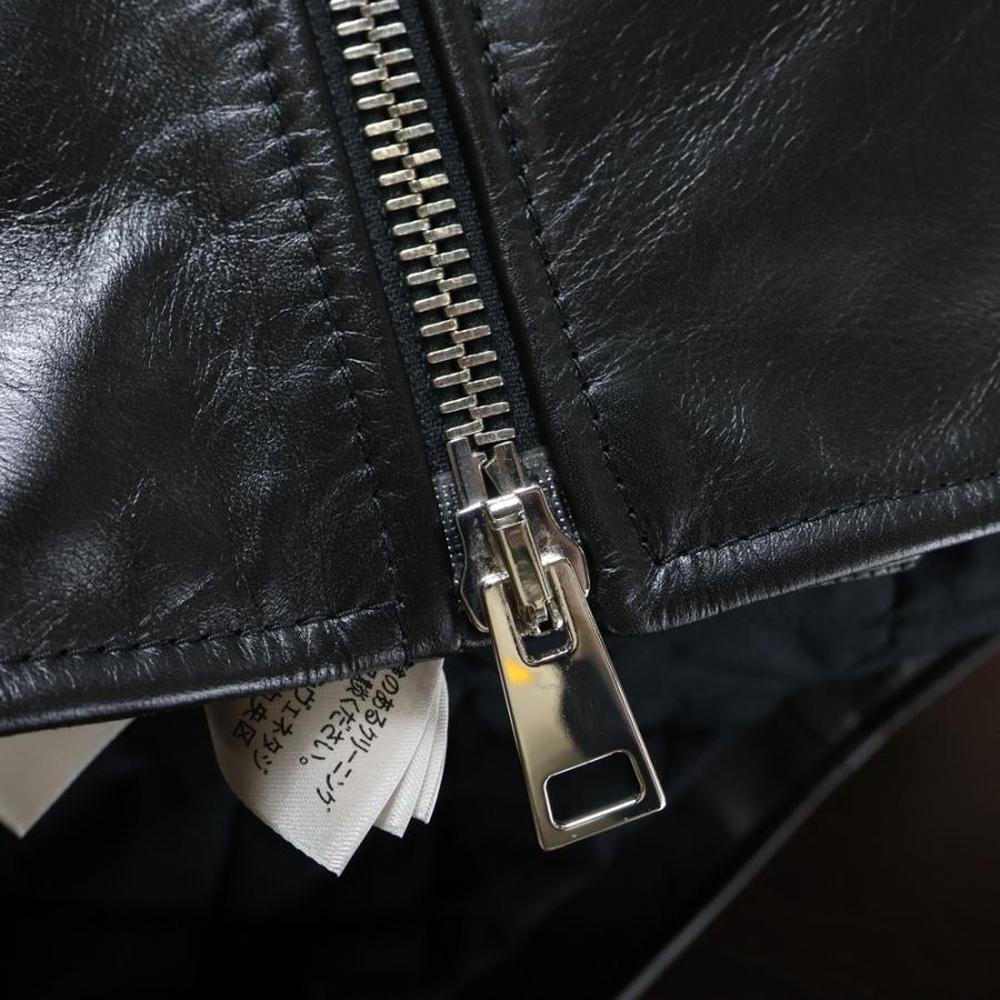 BOTTEGA VENETA（ボッテガ・ヴェネタ） 19AW カーフレザー 中綿 ダブル