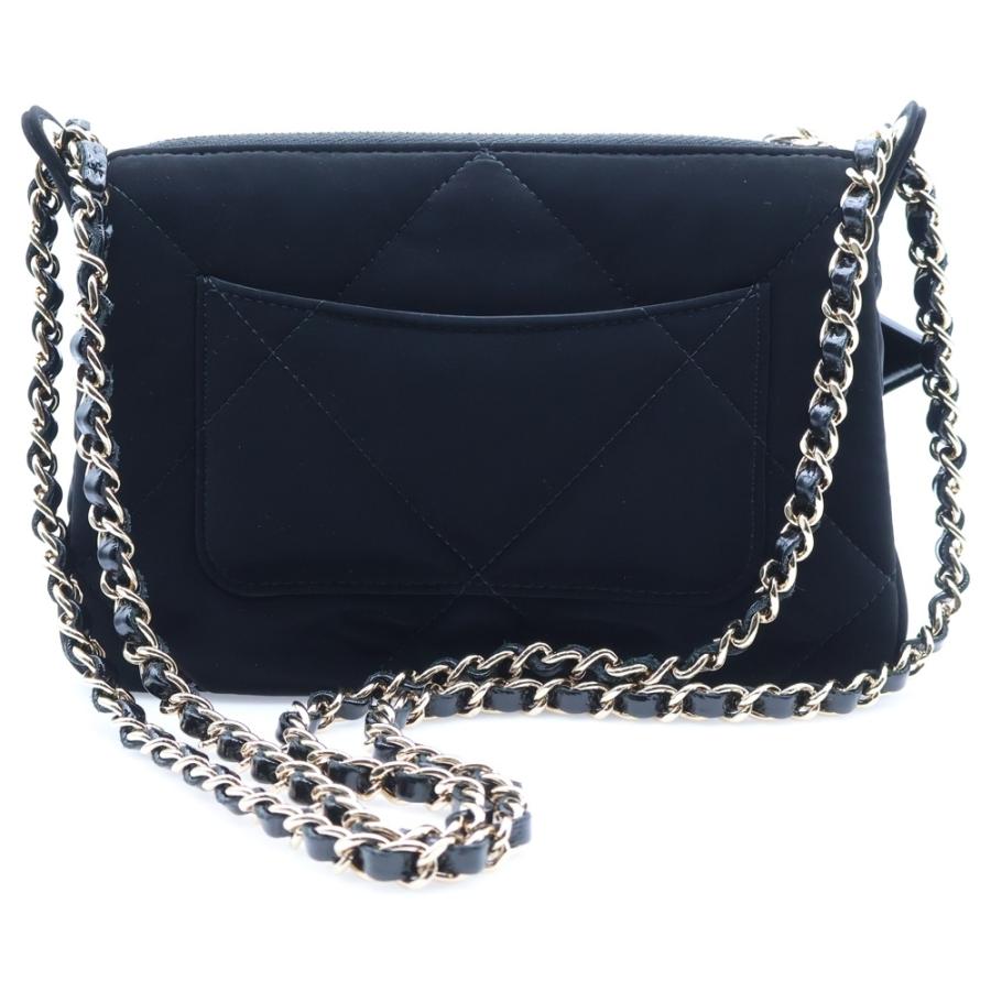 CHANEL（シャネル） マトラッセ ココネージュ チェーンクラッチ