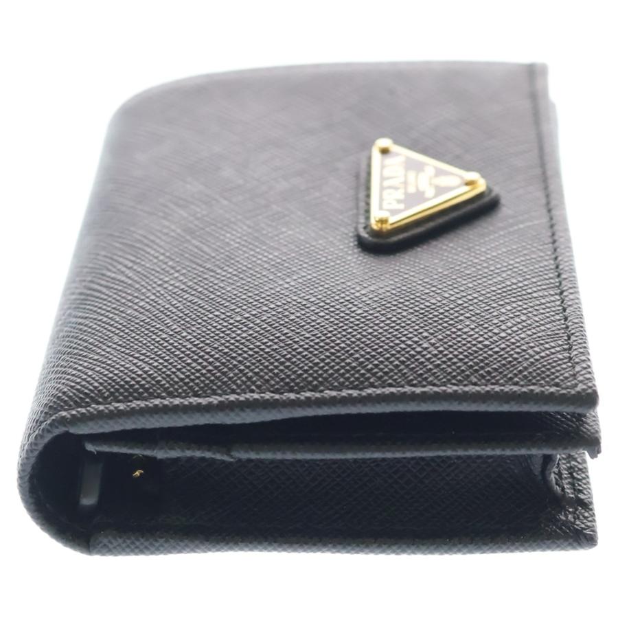PRADA（プラダ） サフィアーノ トライアングルロゴ 二つ折り財布