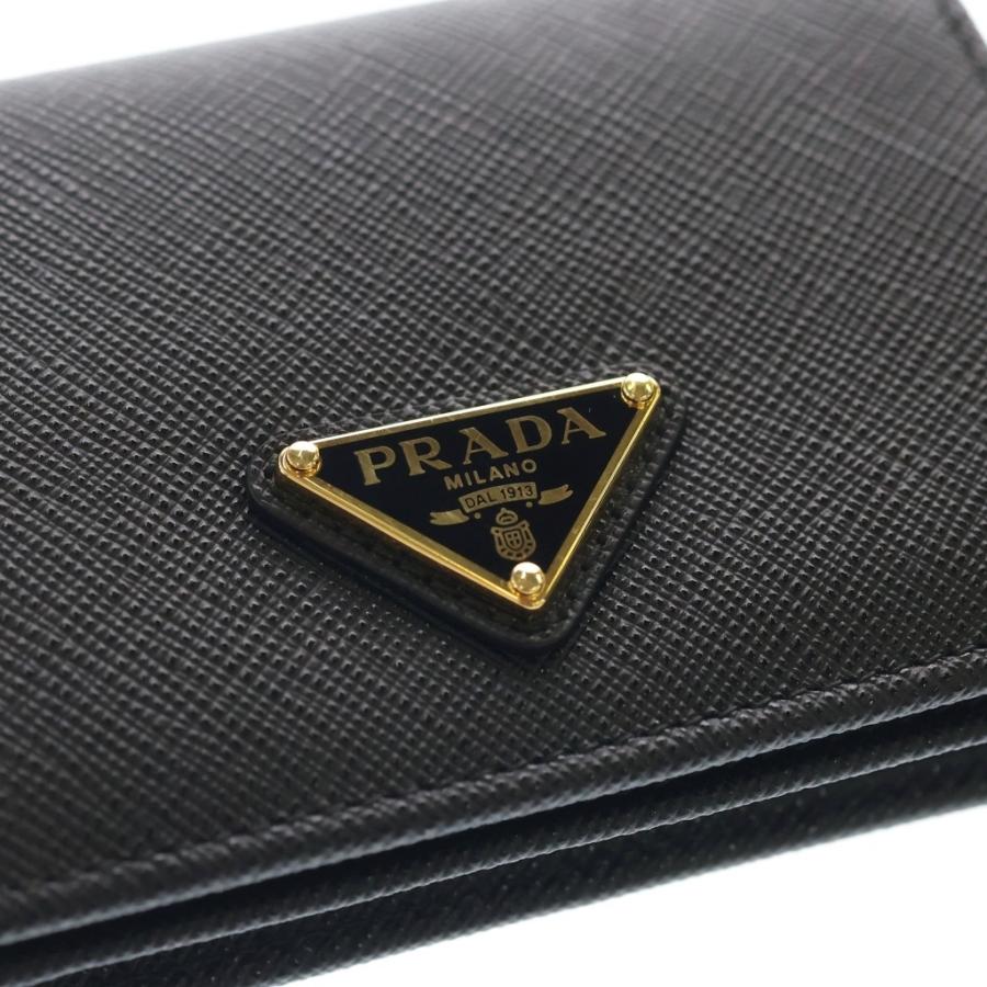 PRADA（プラダ） サフィアーノ トライアングルロゴ 二つ折り財布