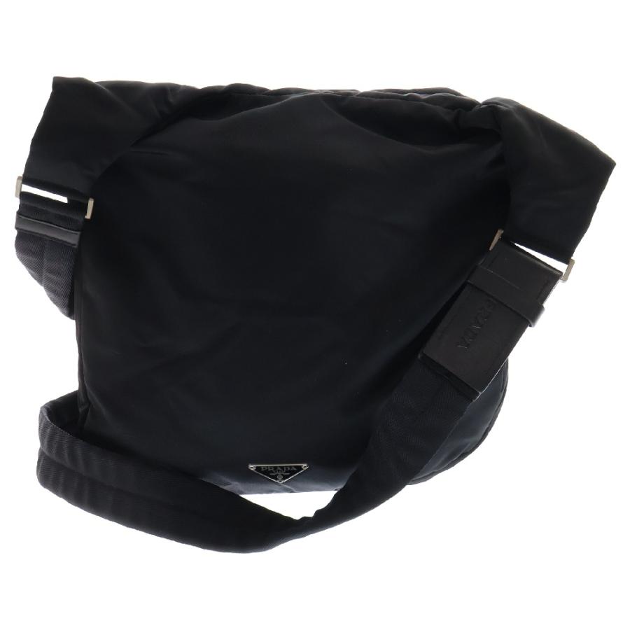 PRADA（プラダ） テスート ショルダーバッグ ブラック ナイロン 斜め