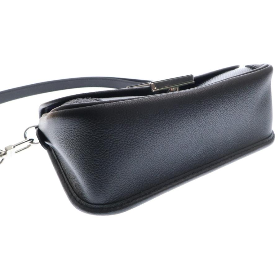 LOUIS VUITTON（ルイ・ヴィトン） エピ ビュシNM ノワール ショルダー