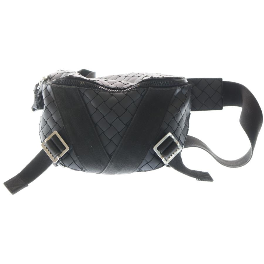 【美品】ボッテガヴェネタ　ウエストポーチ　ボディバッグ　レザー　イントレチャート BOTTEGA VENETA（ボッテガ・ヴェネタ） イントレチャート ボディバッグ