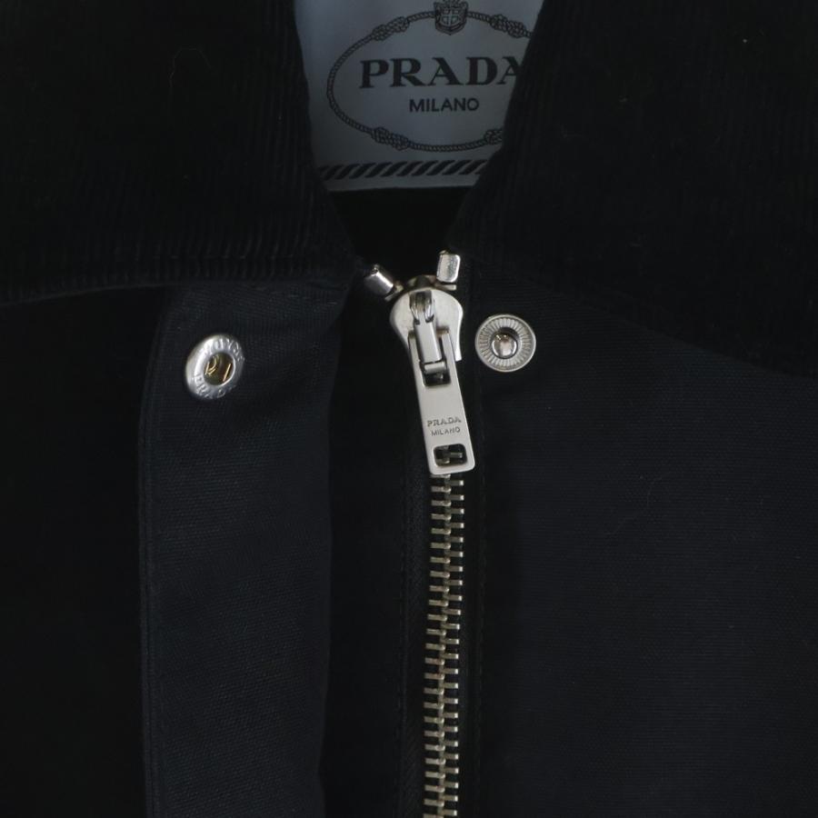 PRADA（プラダ） Re Nylon トライアングルロゴ プレート クロップド