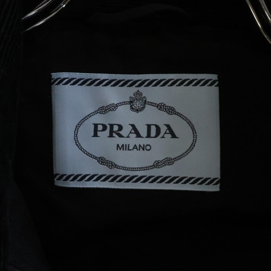 ※AMUAMUさま専用※PRADAプラダロゴプレートRe-Nylon PRADA（プラダ） Re Nylon トライアングルロゴ プレート クロップド