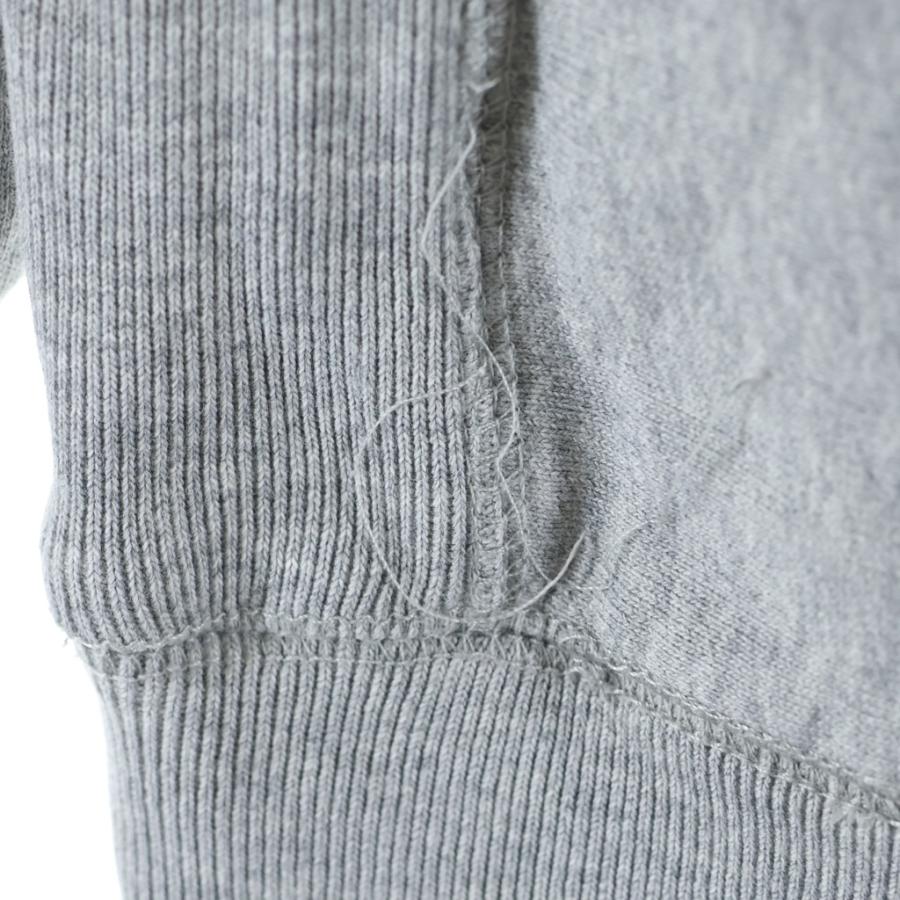 STUSSY（ステューシー） フロントロゴ刺繍スウェット クルーネック