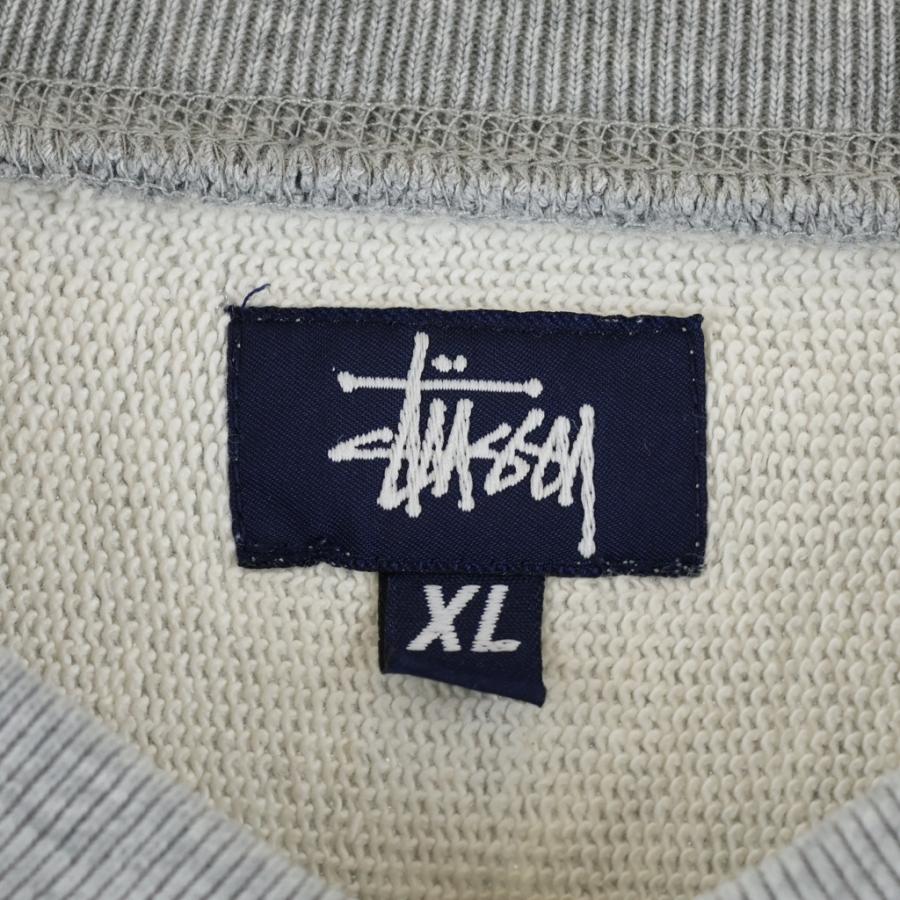 STUSSY（ステューシー） フロントロゴ刺繍スウェット クルーネック
