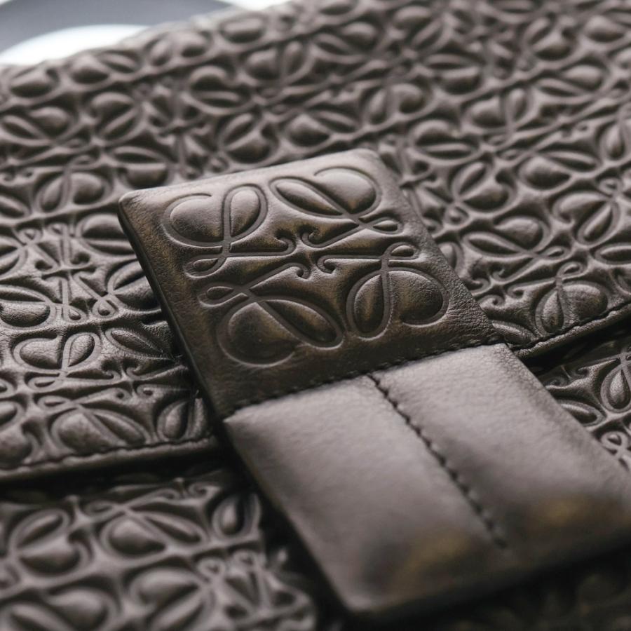LOEWE（ロエベ） アナグラム アベニュー チェーンショルダーバッグ