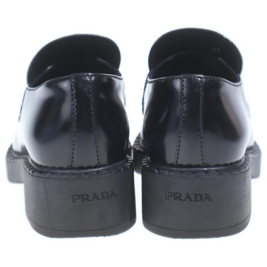 PRADA（プラダ） チョコレート トライアングルロゴプレート レザー