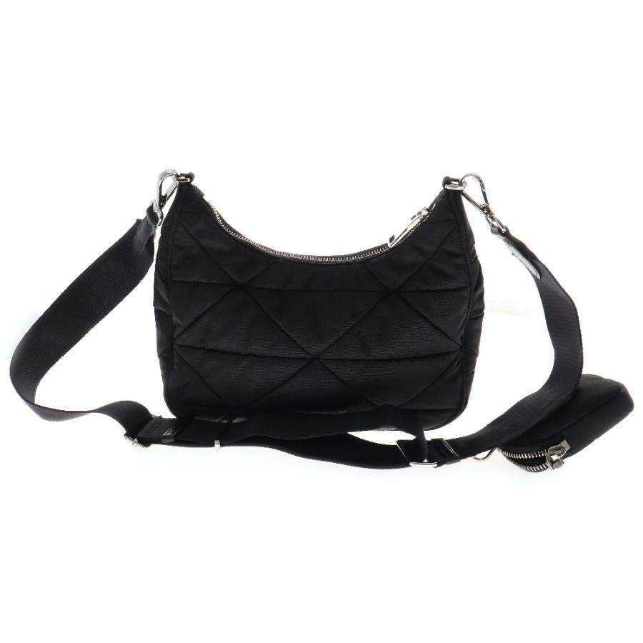 PRADA（プラダ） Re-Nylon パデッド ショルダーバッグ シルバー金具 