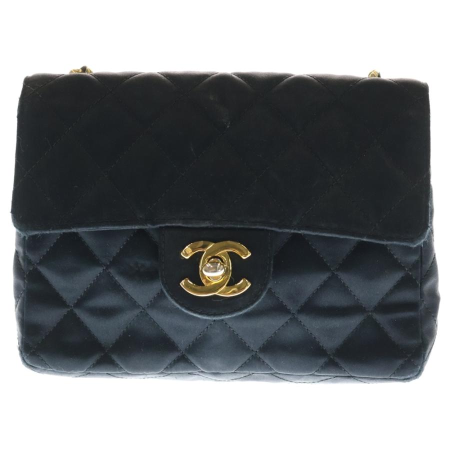 CHANEL（シャネル） ミニマトラッセ ココマーク ターンロック サテン