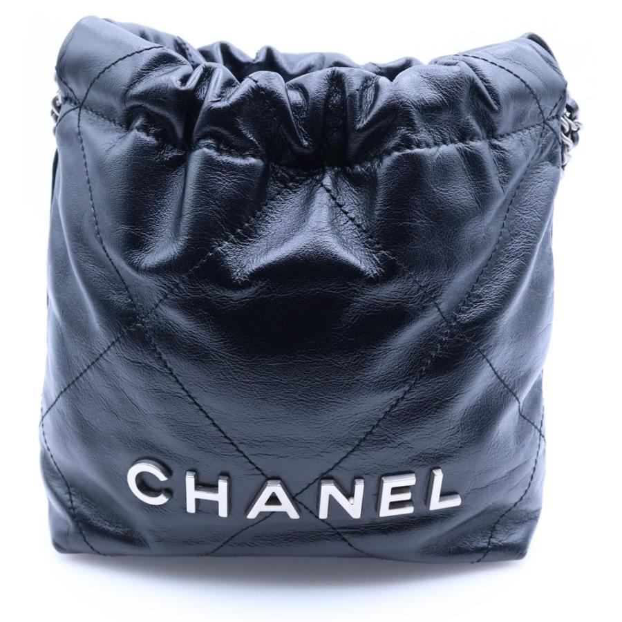 CHANEL シャネル シャネル22 ミニ ラムスキン ショルダーバッグ ブラック シルバー金具 CHANEL（シャネル） シャネル22 ミニ ラムスキン ショルダーバッグ