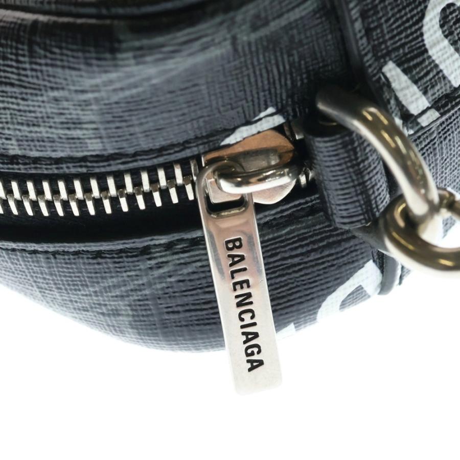 BALENCIAGA バレンシアガ シグネチャー カメラバッグ ショルダーバッグ ミニバッグ ブラック レザー 702723 シルバー金具