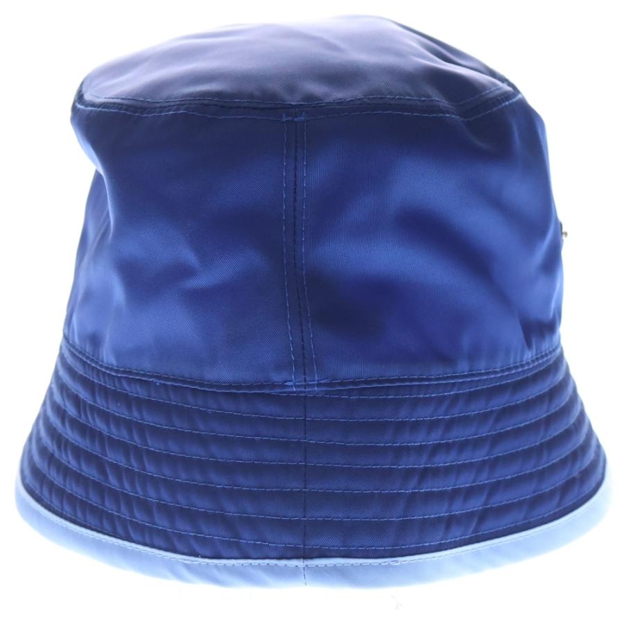 PRADA（プラダ） トライアングルプレートロゴ リバーシブルナイロン