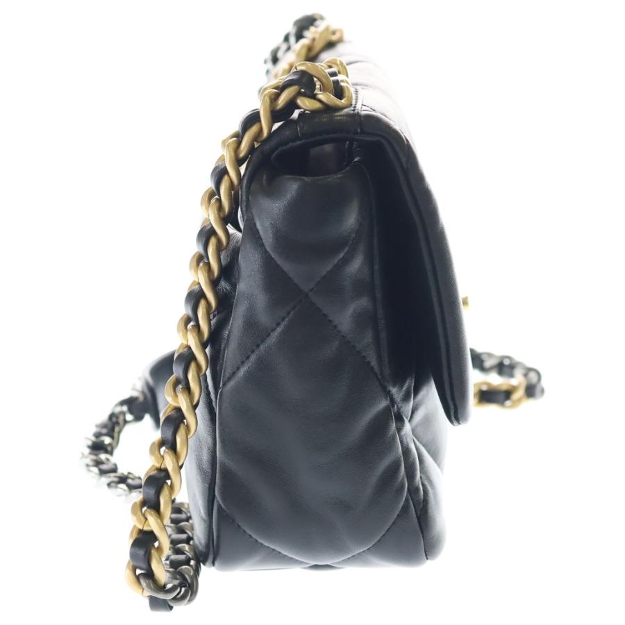 CHANEL（シャネル） シャネル19 チェーンショルダーバッグ