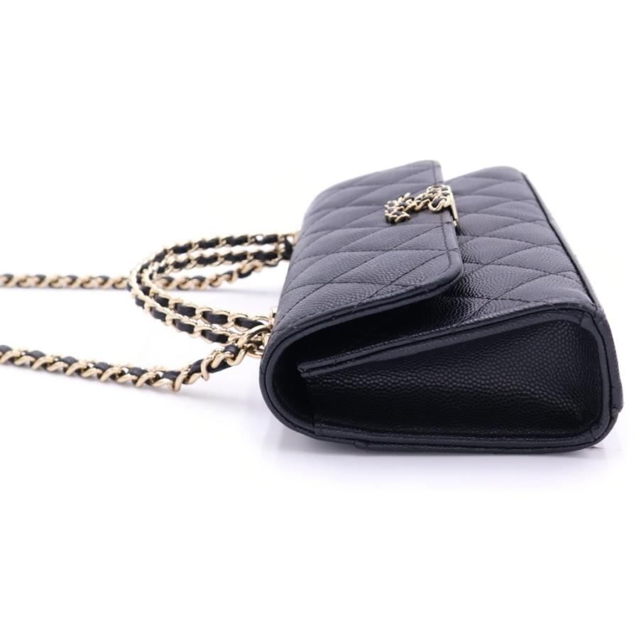 CHANEL（シャネル） マトラッセ キャビアスキン ゴールド金具 フォン