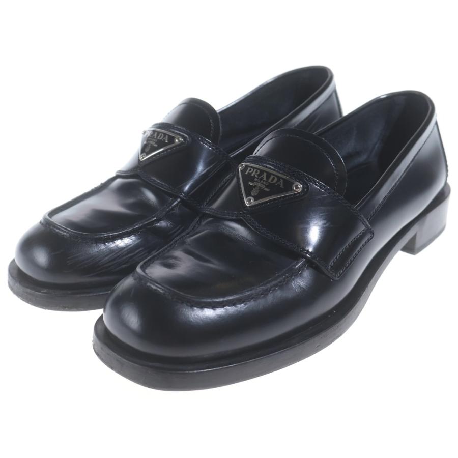 PRADA（プラダ） トライアングルロゴプレート ローファー 革靴 レザー