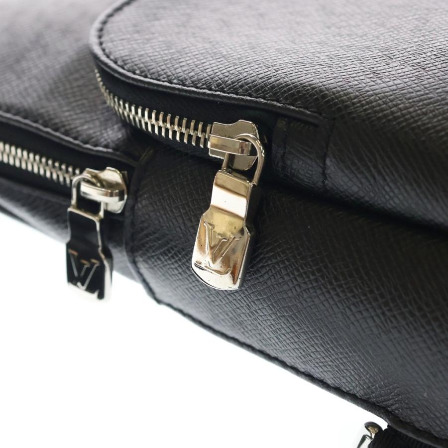 LOUIS VUITTON（ルイ・ヴィトン） タイガ アヴェニュー スリングバッグ