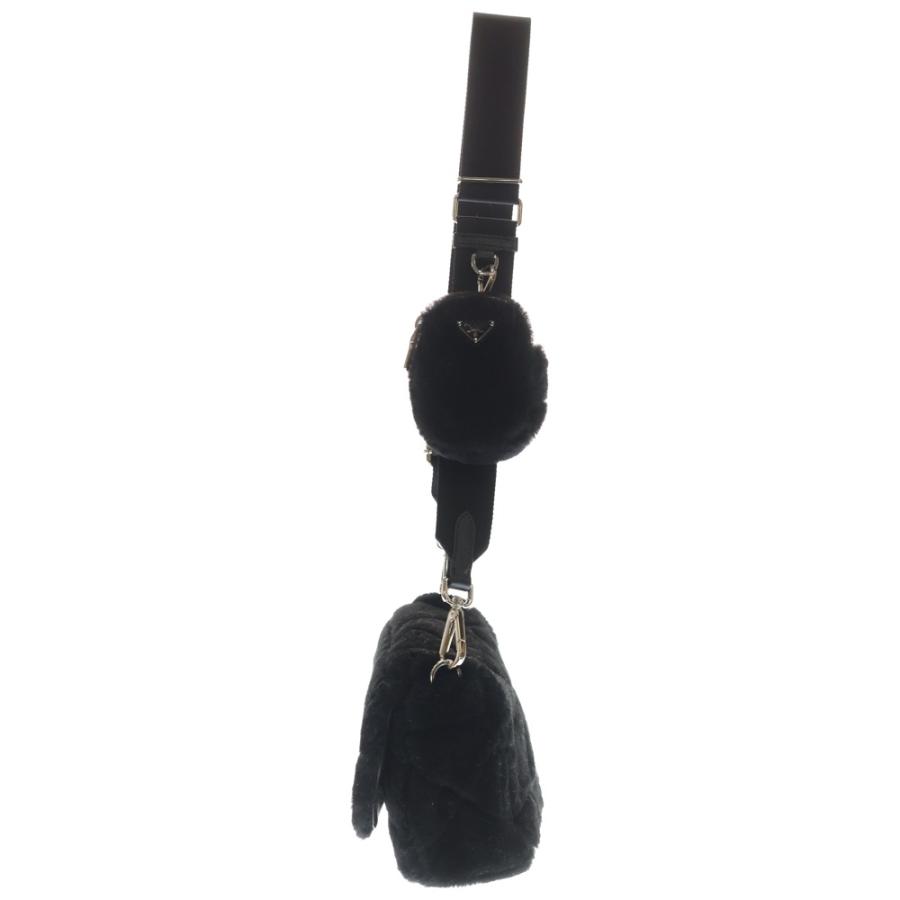 PRADA（プラダ） キルティング シープファー ショルダーバッグ カード 