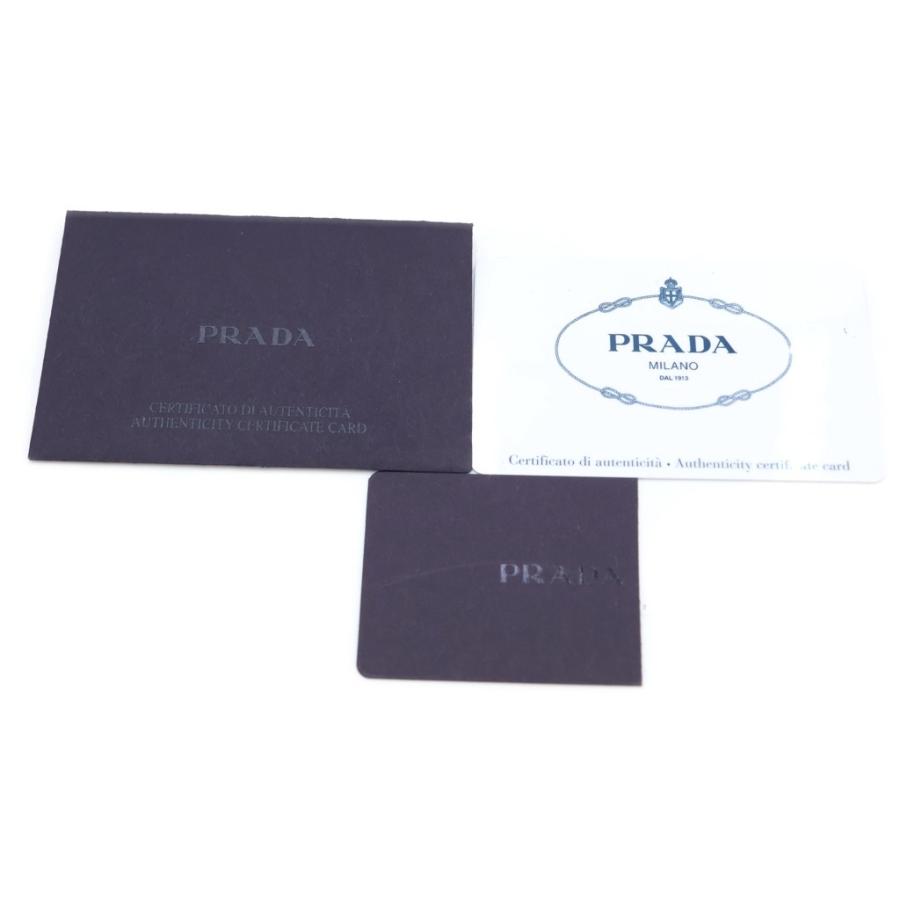 PRADA（プラダ） トライアングルロゴ ブリック ショルダーバッグ