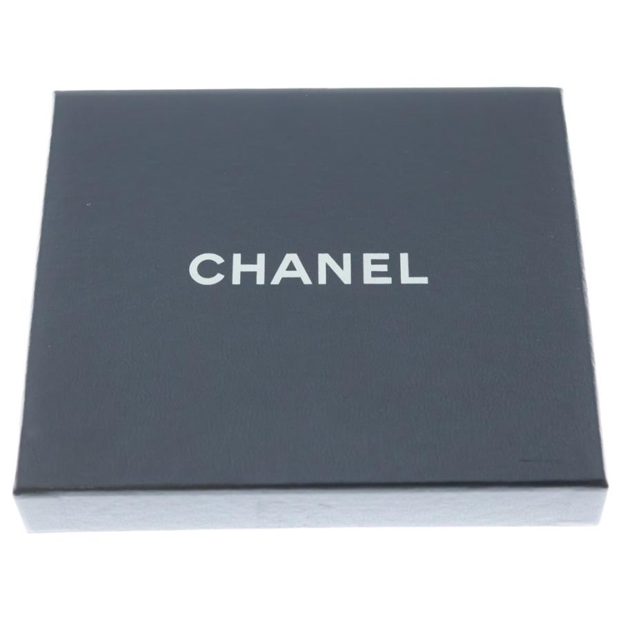 CHANEL（シャネル） ココマーク パテントレザー エナメル 二つ折り財布