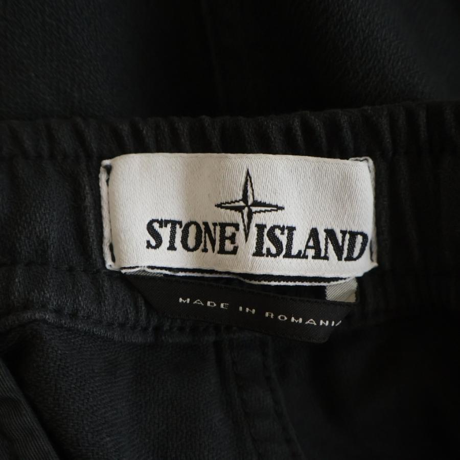 STONE  ストーンアイランド ロゴパッチ付き スウェットパンツ V0065 ブラック STONE ISLAND（ストーン アイランド） ロゴパッチ付き スウェット