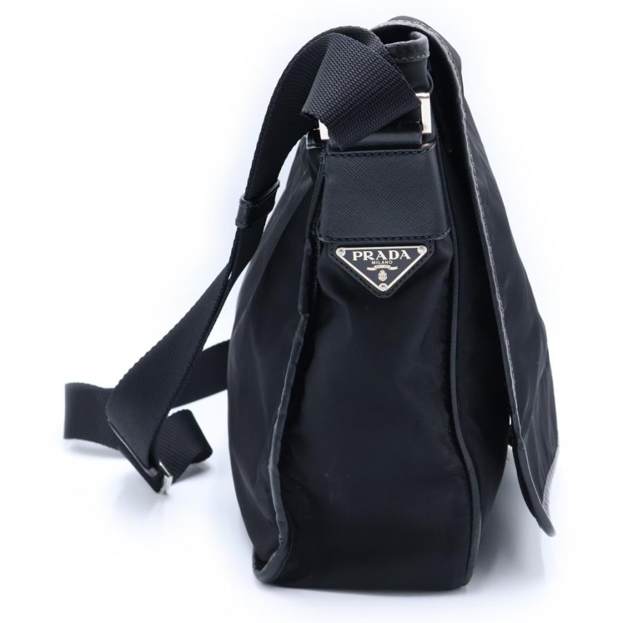 PRADA プラダ サイド トライアングルロゴプレートブラック　PRADA PRADA（プラダ） サイド トライアングルロゴ 三角プレート ナイロン