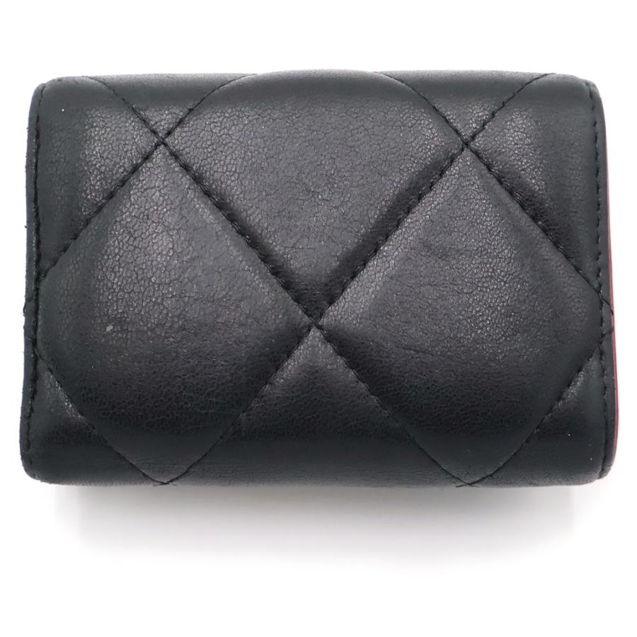 CHANEL（シャネル） シャネル19 三つ折り財布 コンパクトウォレット
