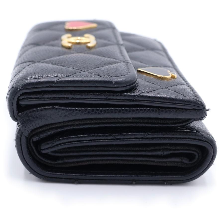 CHANEL（シャネル） ココマーク スペード×ハートチャーム 三つ折り財布