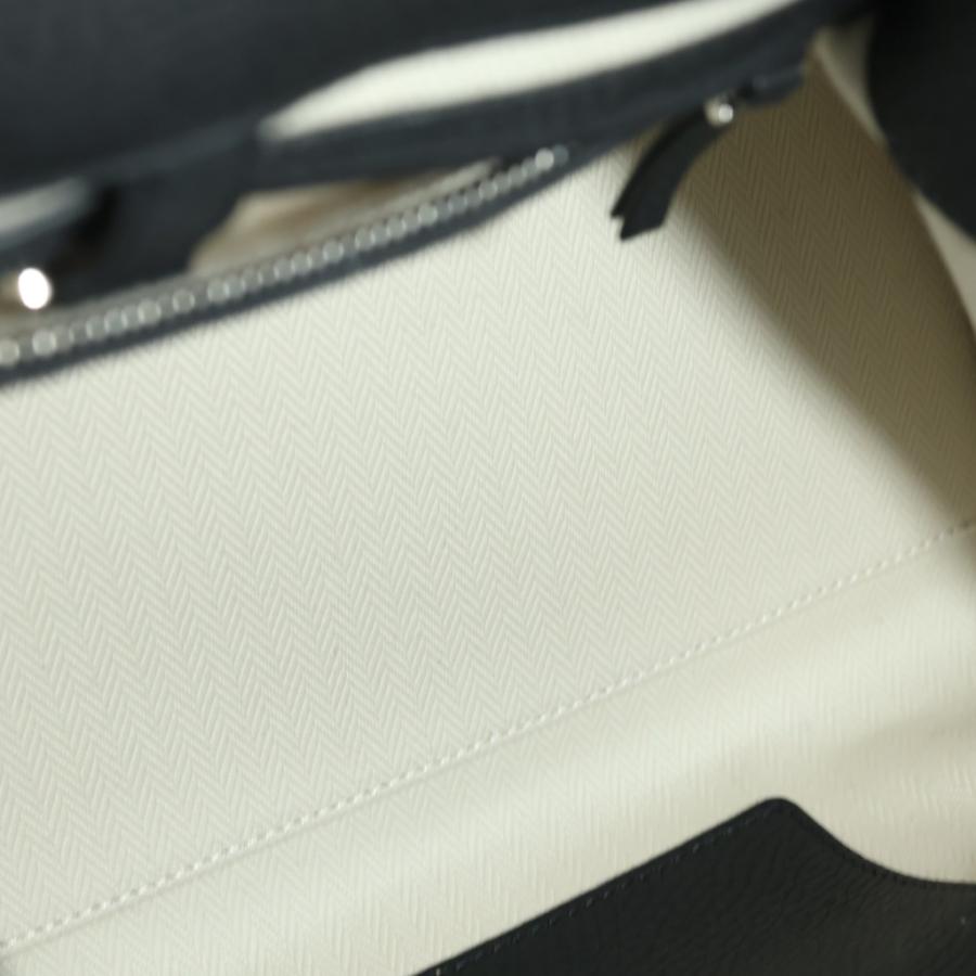 THE ROW（ザ ロウ） マルゴー15 レザー シルバー金具 ハンドバッグ