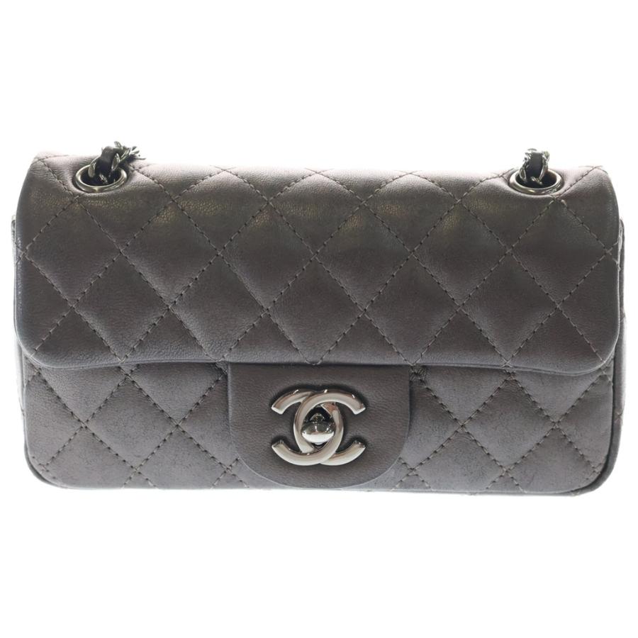 CHANEL（シャネル） マトラッセ チェーンショルダー ミニバッグ