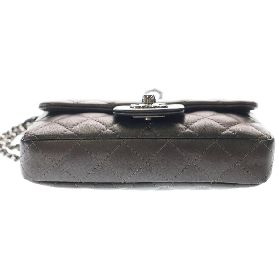 CHANEL（シャネル） マトラッセ チェーンショルダー ミニバッグ