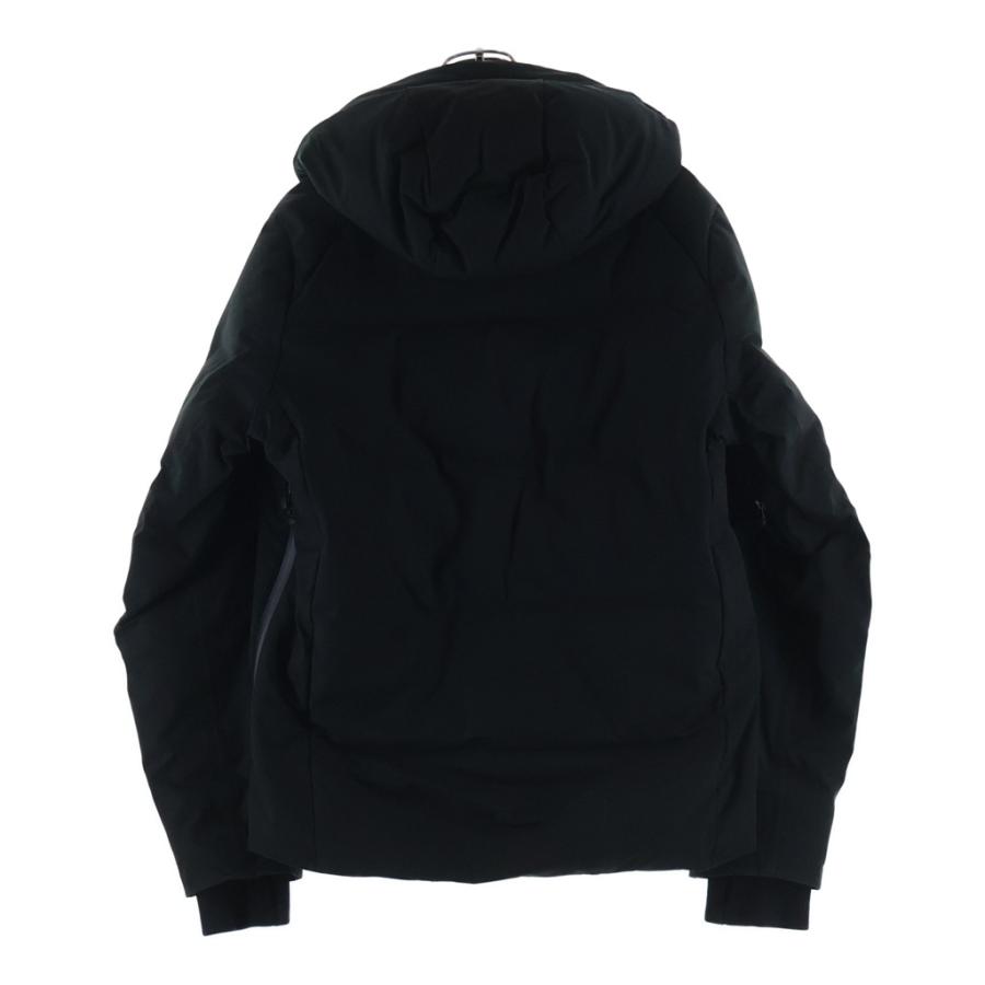 DESCENTE（デサント） 水沢DOWN 内側カモフラ柄 フーデッドダウン